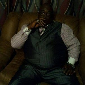 Meet your Posher, Bernard